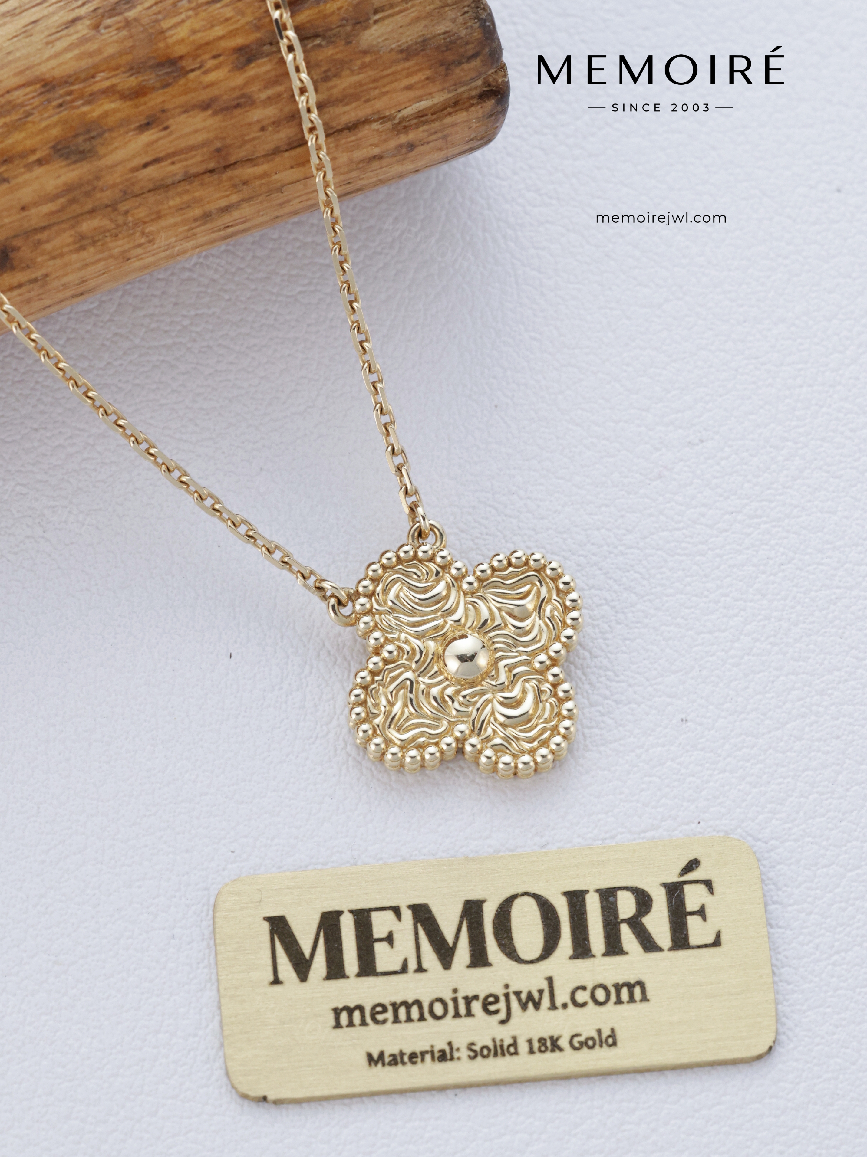 MEMOIRÉ 18K Yellow Gold Gilded Single Flower Necklace